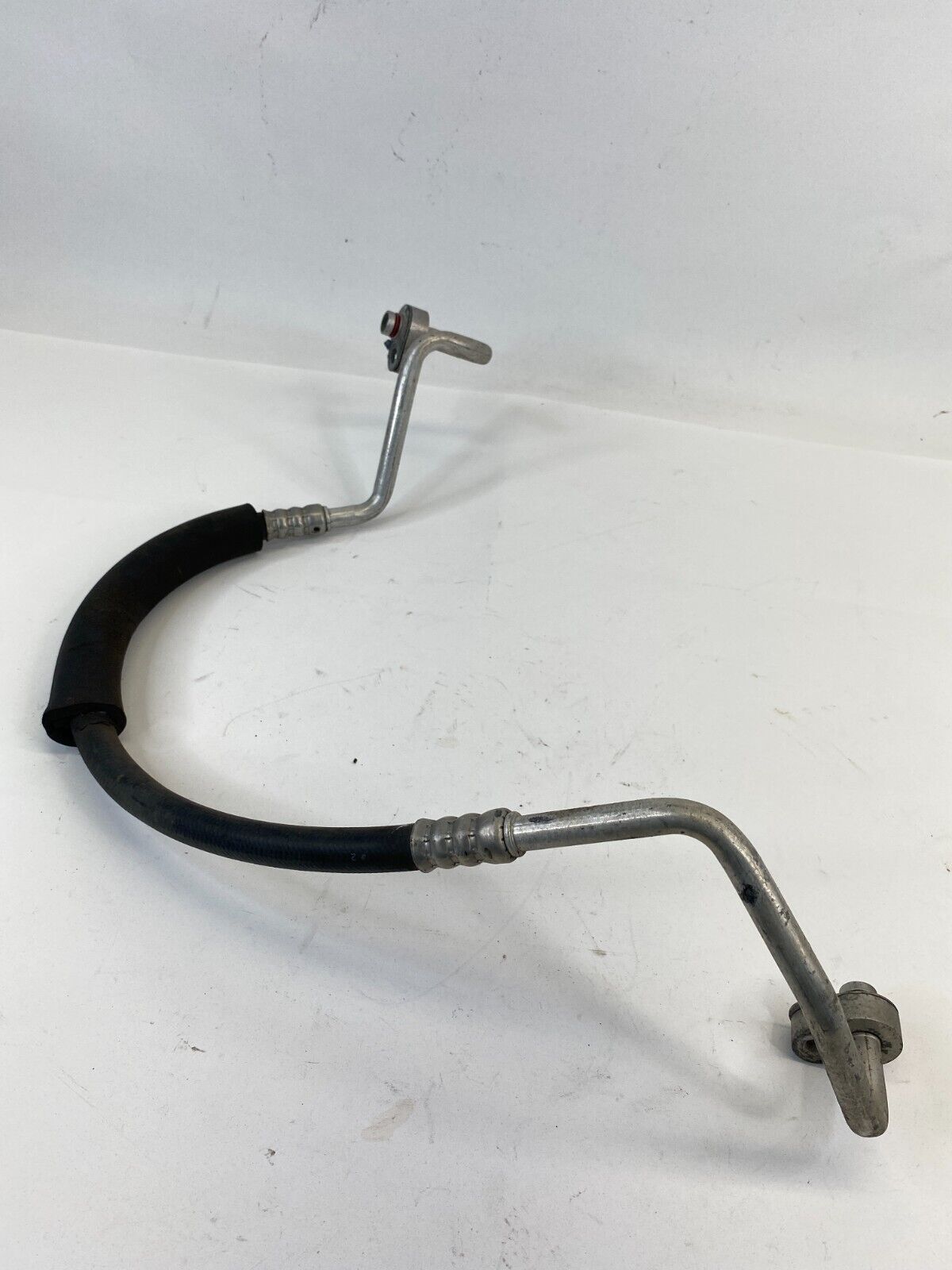 2005-2007 Ford Escape 2.3L A/C Refrigerant Discharge Hose Line 6L8Z-19972-AE OEM