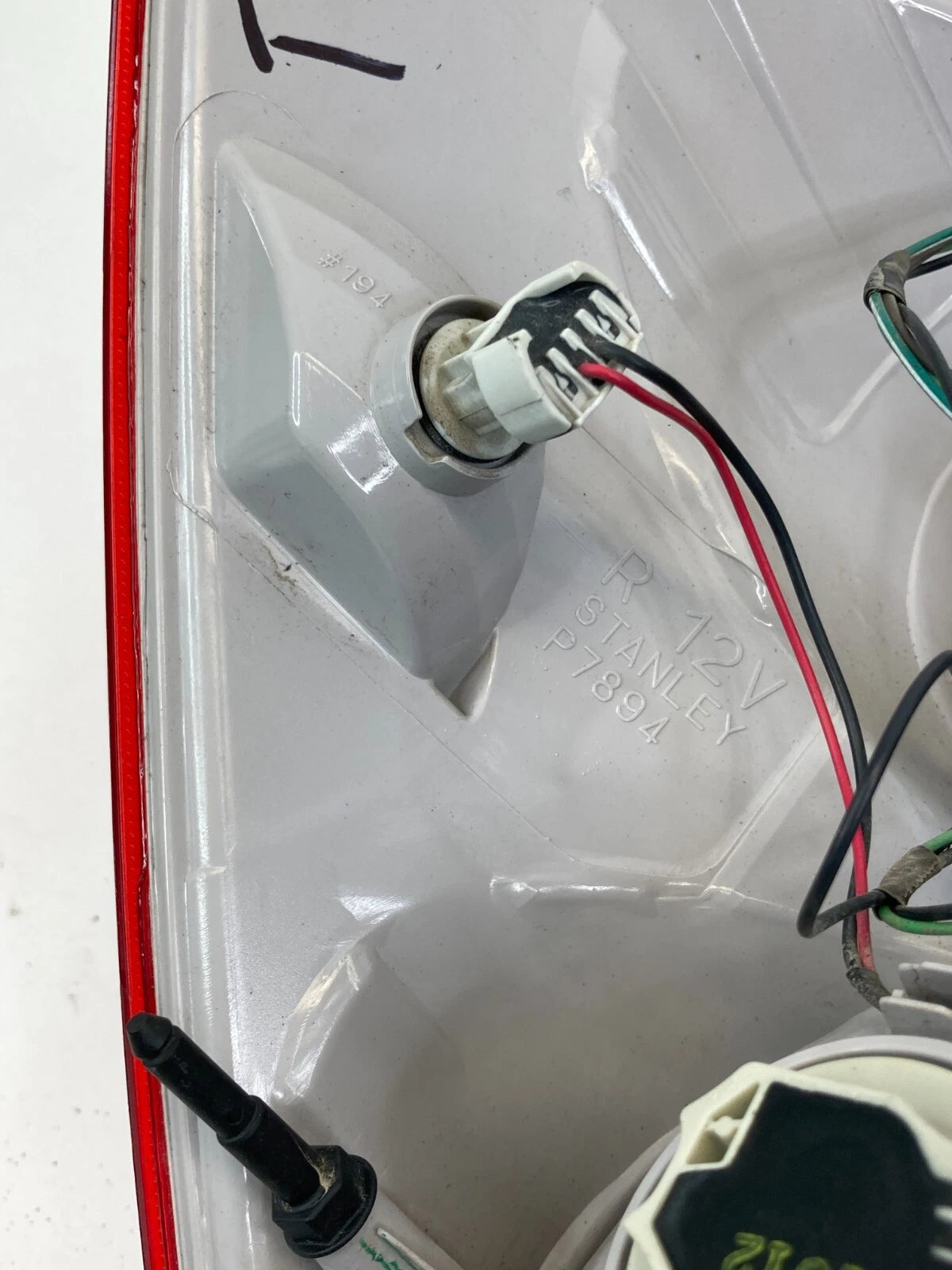 2010-2015 CHEVROLET EQUINOX RIGHT PASSENGER TAIL LIGHT TAILLIGHT LAMP P7894 OEM