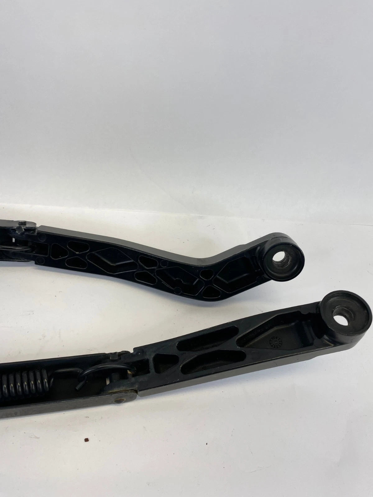 2010-2017 CHEVROLET EQUINOX WINDSHIELD WIPER ARM PAIR ASSEMBLY FRONT OEM FACTORY