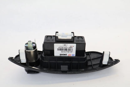 2010-2013 KIA SOUL PORT AUX IPOD USB INPUT POWER SOCKET W/ BEZEL 84746-2K100 OEM