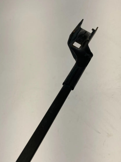 2009-2012 VOLKSWAGEN CC FRONT RIGHT WINDSHIELD WIPER ARM HOLDER UNIT OEM FACTORY