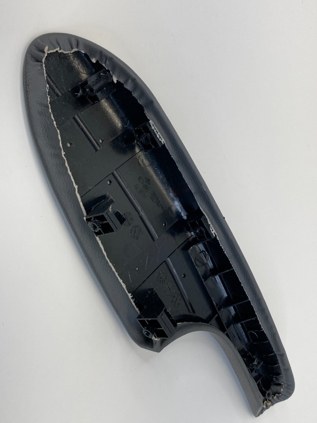 11-14 Hyundai Sonata Rear Left Side Interior Door Armrest Panel D1432-3S050 OEM