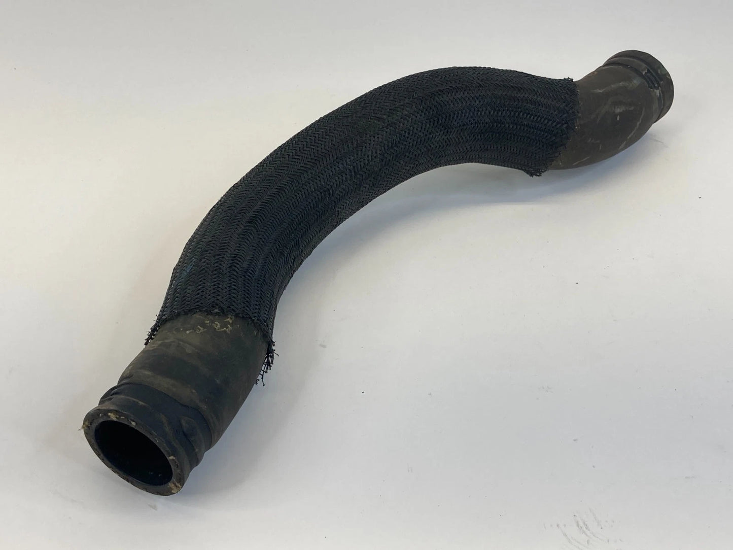 2010-2017 GMC TERRAIN 2.4L UPPER RADIATOR COOLANT HOSE PIPE ASSEMBLY OEM