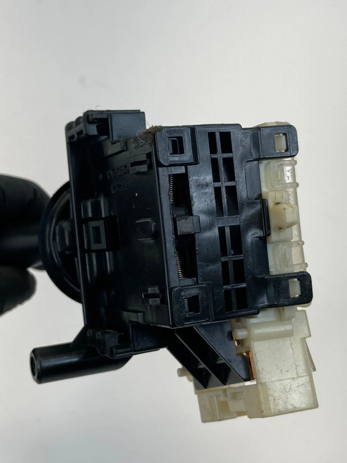 2003-2008 TOYOTA COROLLA MATRIX HEADLIGHT TURN SIGNAL CONTROL SWITCH OEM 173744