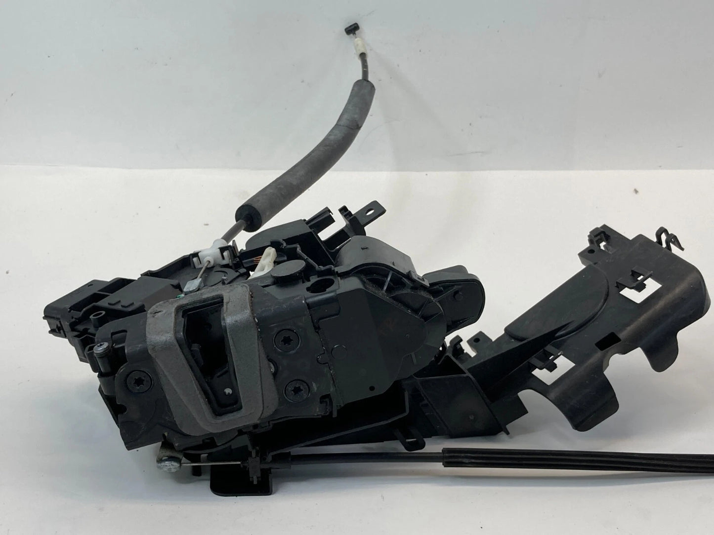 2009-2015 JAGUAR XF FRONT RIGHT PASSENGER SIDE DOOR LOCK LATCH 8X23203A28BE OEM