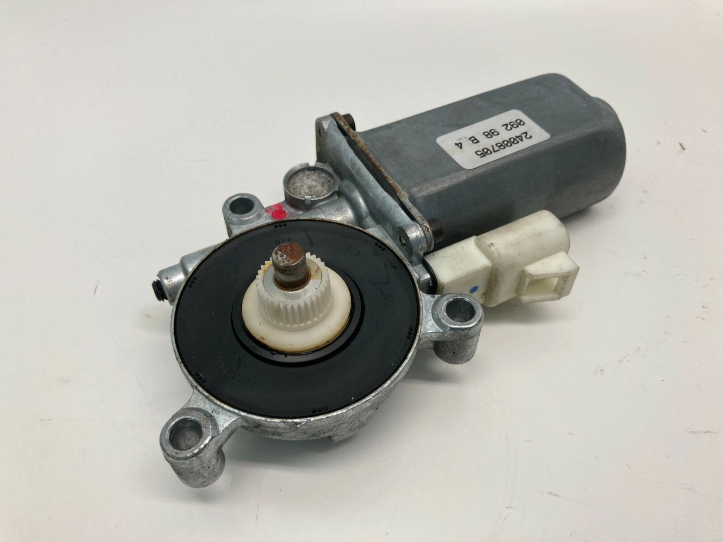 99-04 OLDSMOBILE ALERO 99-05 GRAND AM REAR RIGHT BACK SIDE POWER WINDOW MOTOR