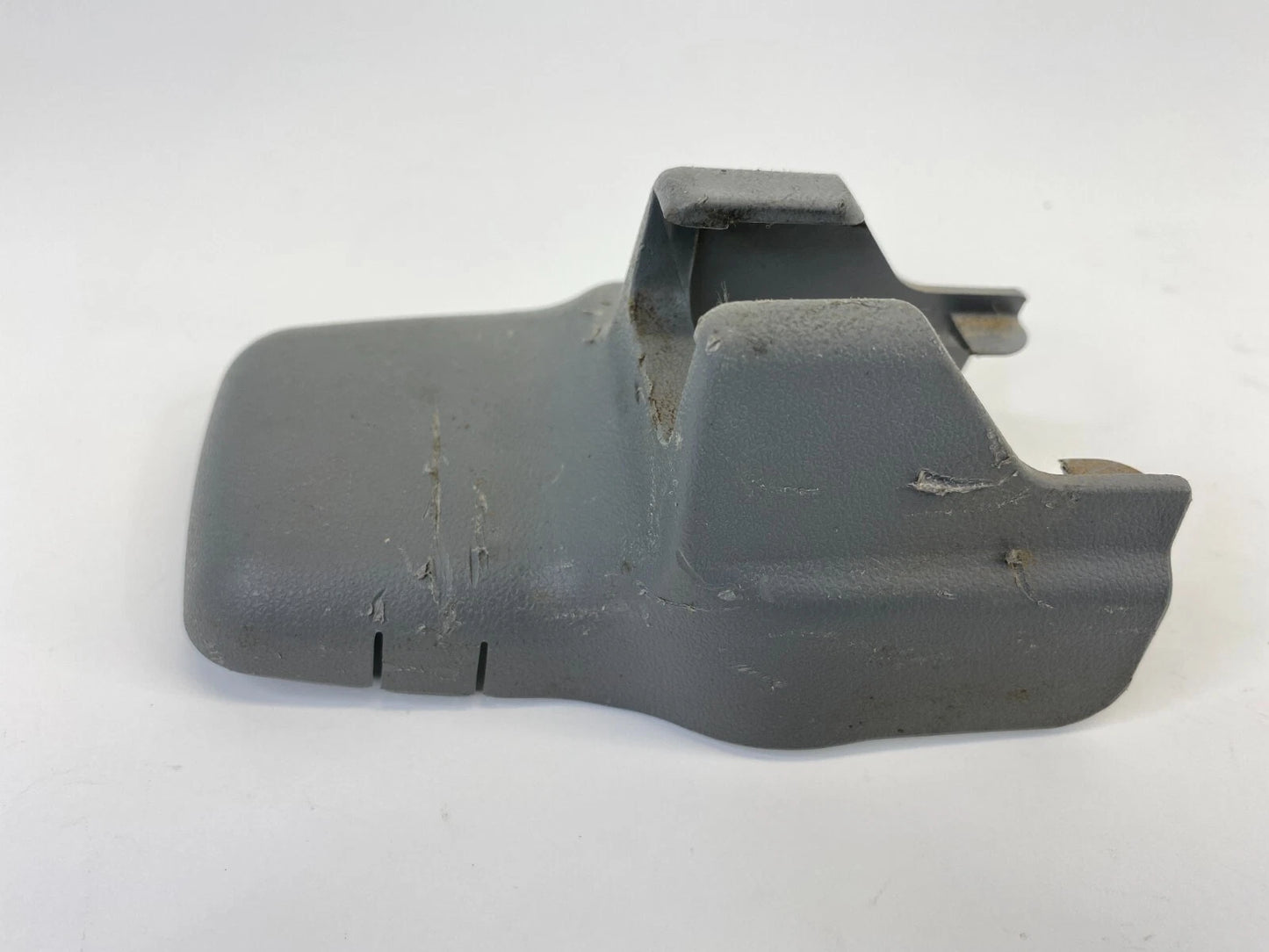2005-2011 TOYOTA TACOMA FRONT LEFT SIDE SEAT TRACK COVER TRIM 72138-AD010 OEM