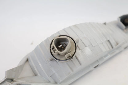 2016-2018 HONDA PILOT DRIVER LEFT BUMPER TURN SIGNAL PARKING LIGHT OEM