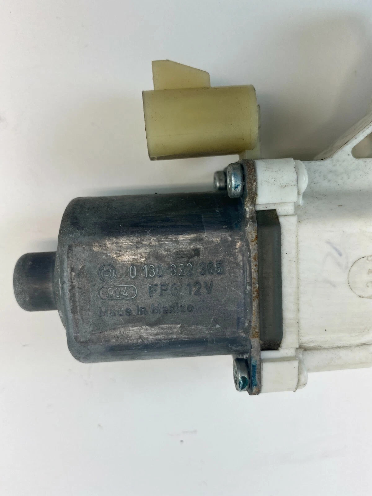 08-12 CHEVROLET MALIBU 07-09 AURA REAR LEFT SIDE DOOR WINDOW MOTOR 0130822365