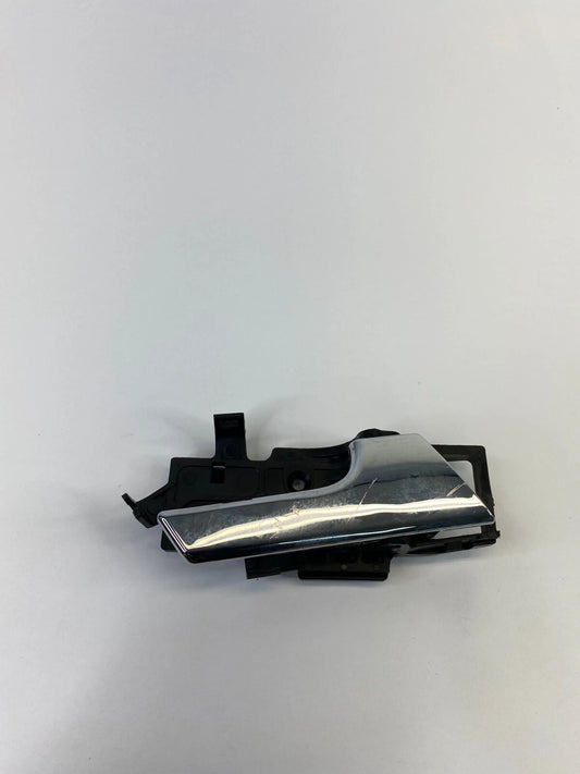 09-11 CHEVROLET AVEO5 REAR RIGHT INTERIOR DOOR HANDLE UNIT OEM FACTORY SWT200404