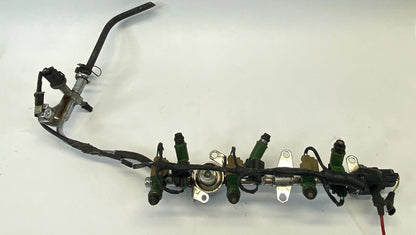 2003-2005 JAGUAR S-TYPE SEDAN 3.0L GAS FUEL RAIL LINE ASSEMBLY 2R8E-AC OEM