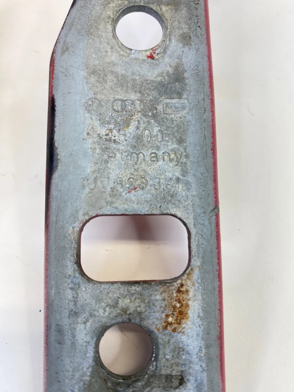 1999-2005 VOLKSWAGEN JETTA FRONT HOOD HINGE SUPPORT SET LEFT & RIGHT ASSY OEM