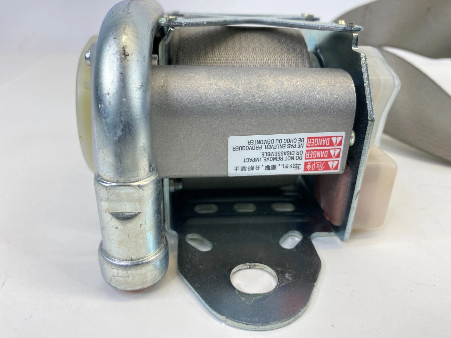 11 12 FORD FUSION MKZ MILAN RH PASSENGER SIDE SEAT BELT RETRACTOR BE53-54611B08