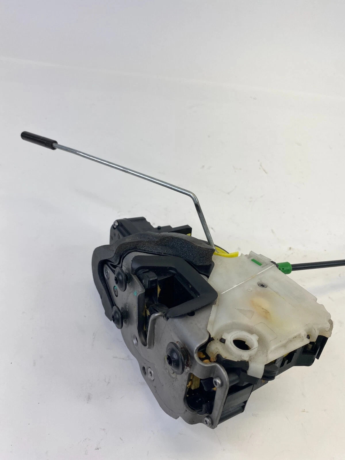 2011-2017 BUICK REGAL REAR LEFT DOOR LOCK LATCH ACTUATOR RELEASE 13579551 OEM