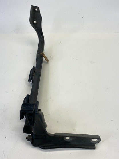 1999-2003 Lexus RX300 RX 300 Front Right Lower Headlight Lamp Mount Bracket OEM