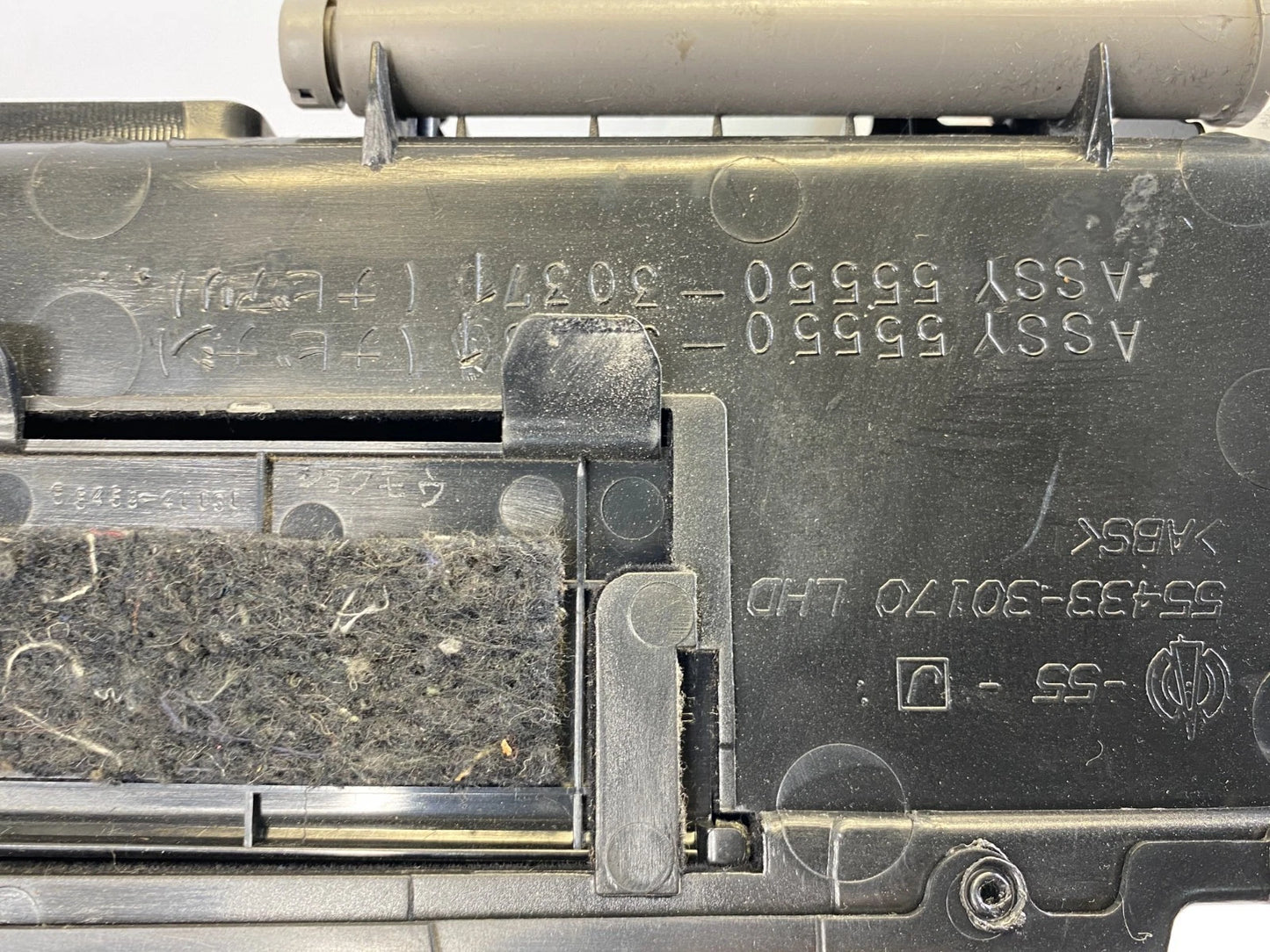 2007-2011 LEXUS GS350 DASH GLOVE BOX STORAGE COMPARTMENT 55550-30371 OEM