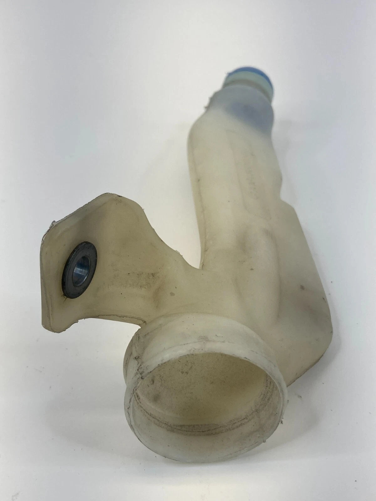 2006-2011 MERCEDES-BENZ ML 350 WIPER FLUID TANK FILLER TUBE DUCT A1648600064 OEM