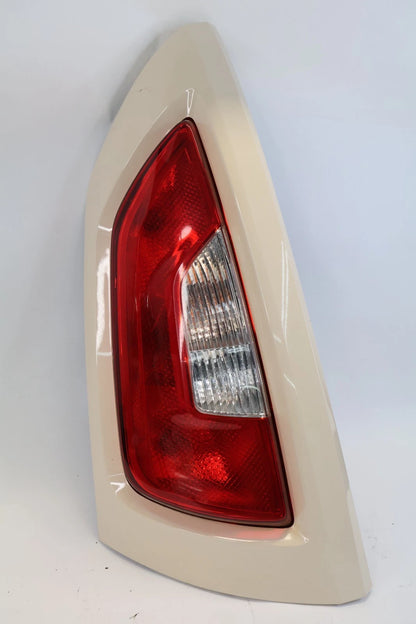 2012 2013 KIA SOUL REAR LEFT LH SIDE TAIL LIGHT LAMP ASSEMBLY 92401-2K5 OEM