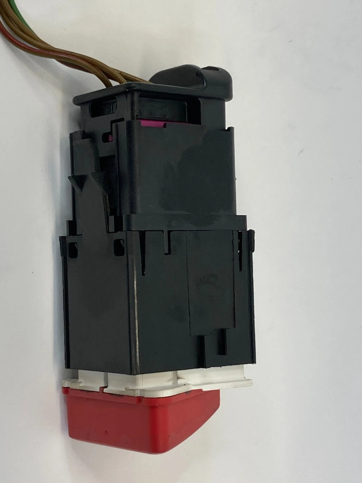 05-10 VOLKSWAGEN JETTA HAZARD EMERGENCY WARNING CONTROL SWITCH 1K0-953-509A OEM