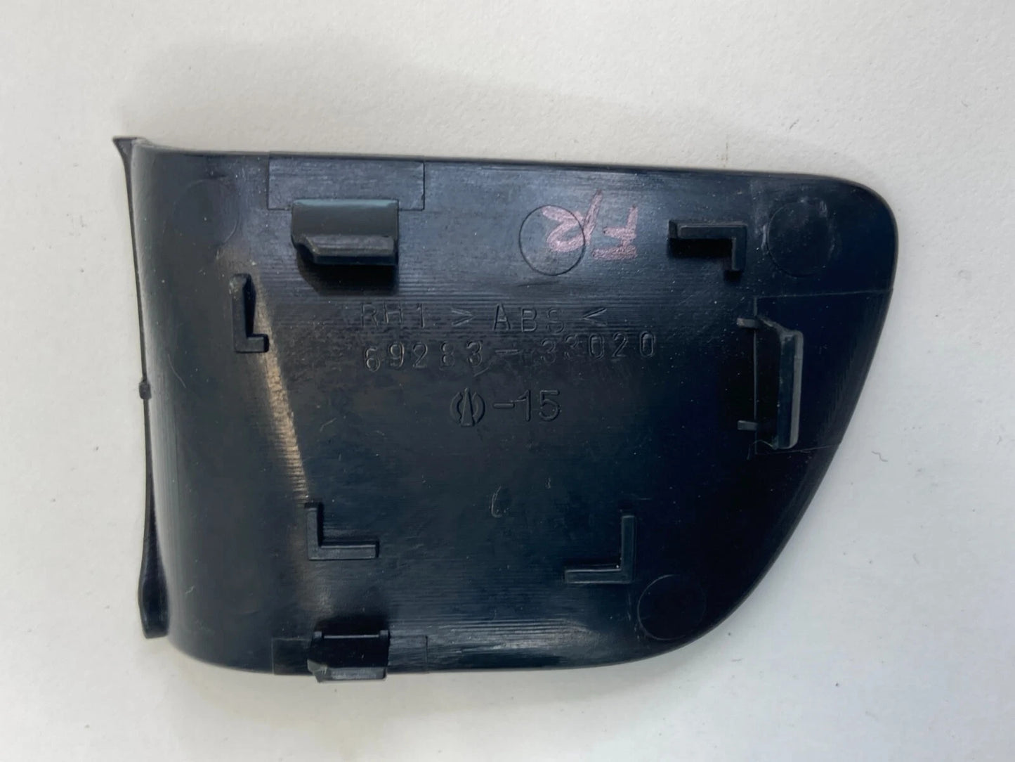 02 03 LEXUS ES300 FRONT RIGHT SIDE INNER DOOR HANDLE BEZEL PLUG CAP 69283-33020