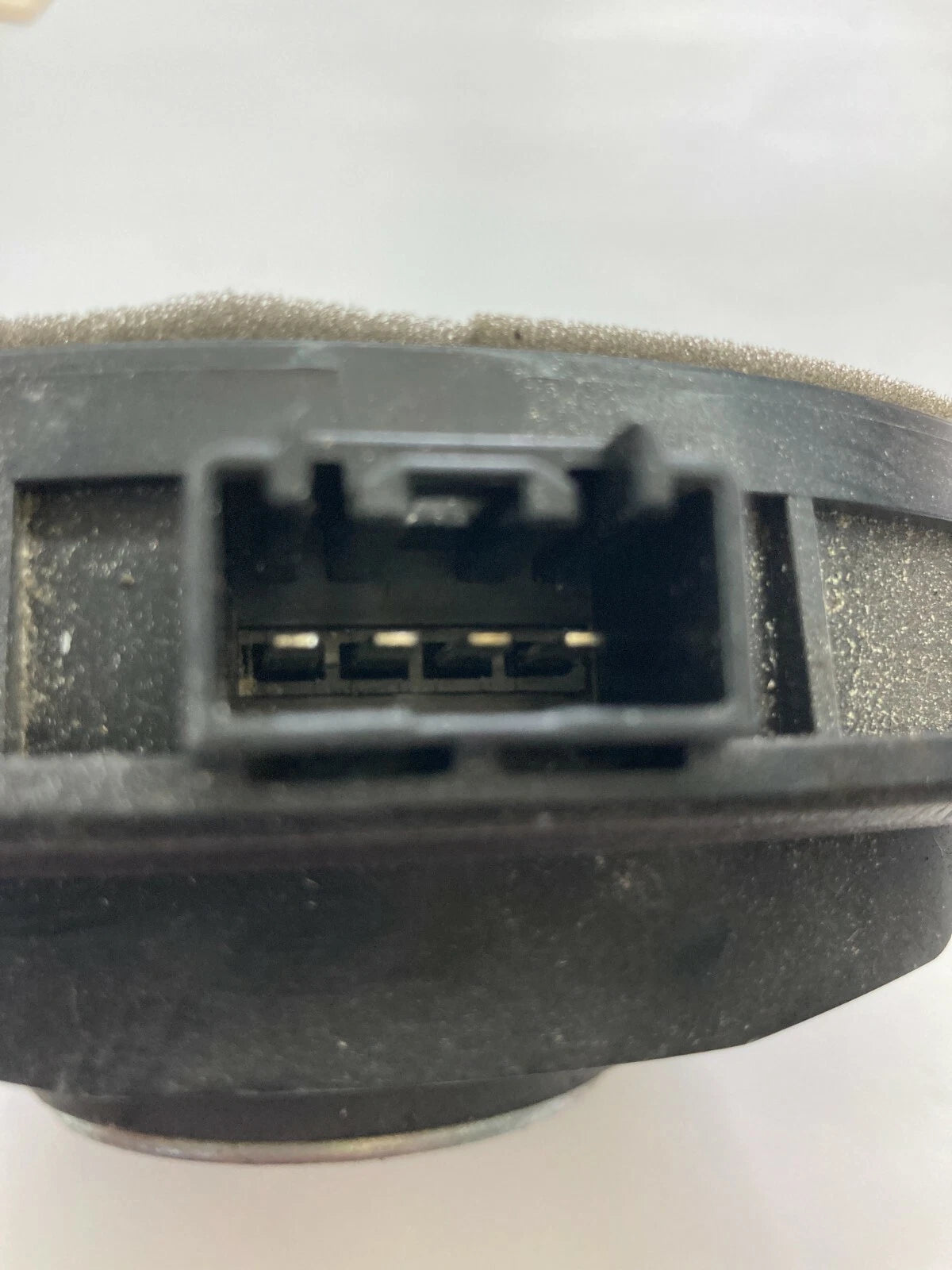 2014-2019 FORD FIESTA REAR DOOR SYSTEM SOUND AUDIO SPEAKER 8A6T-18808-CC OEM