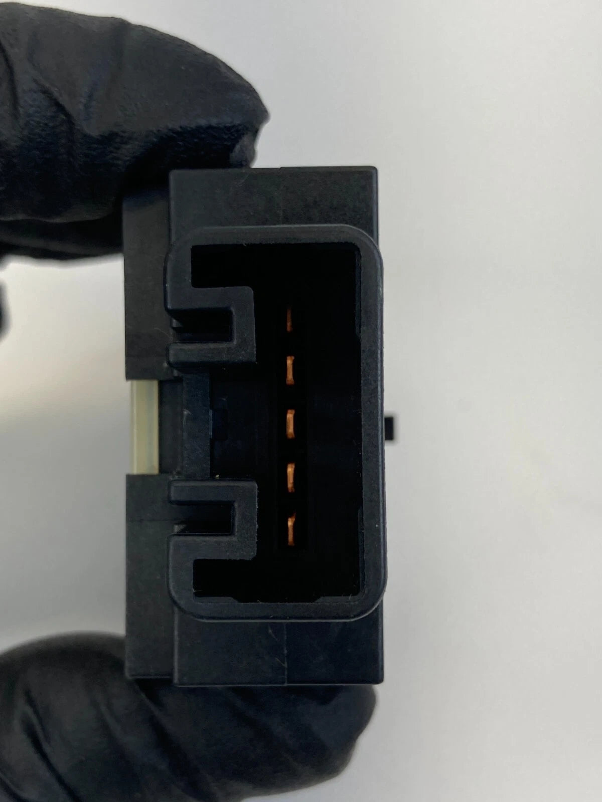 03-08 TOYOTA COROLLA REAR DEFROSTER CONTROL CONTROL SWITCH BUTTON 15A410 OEM