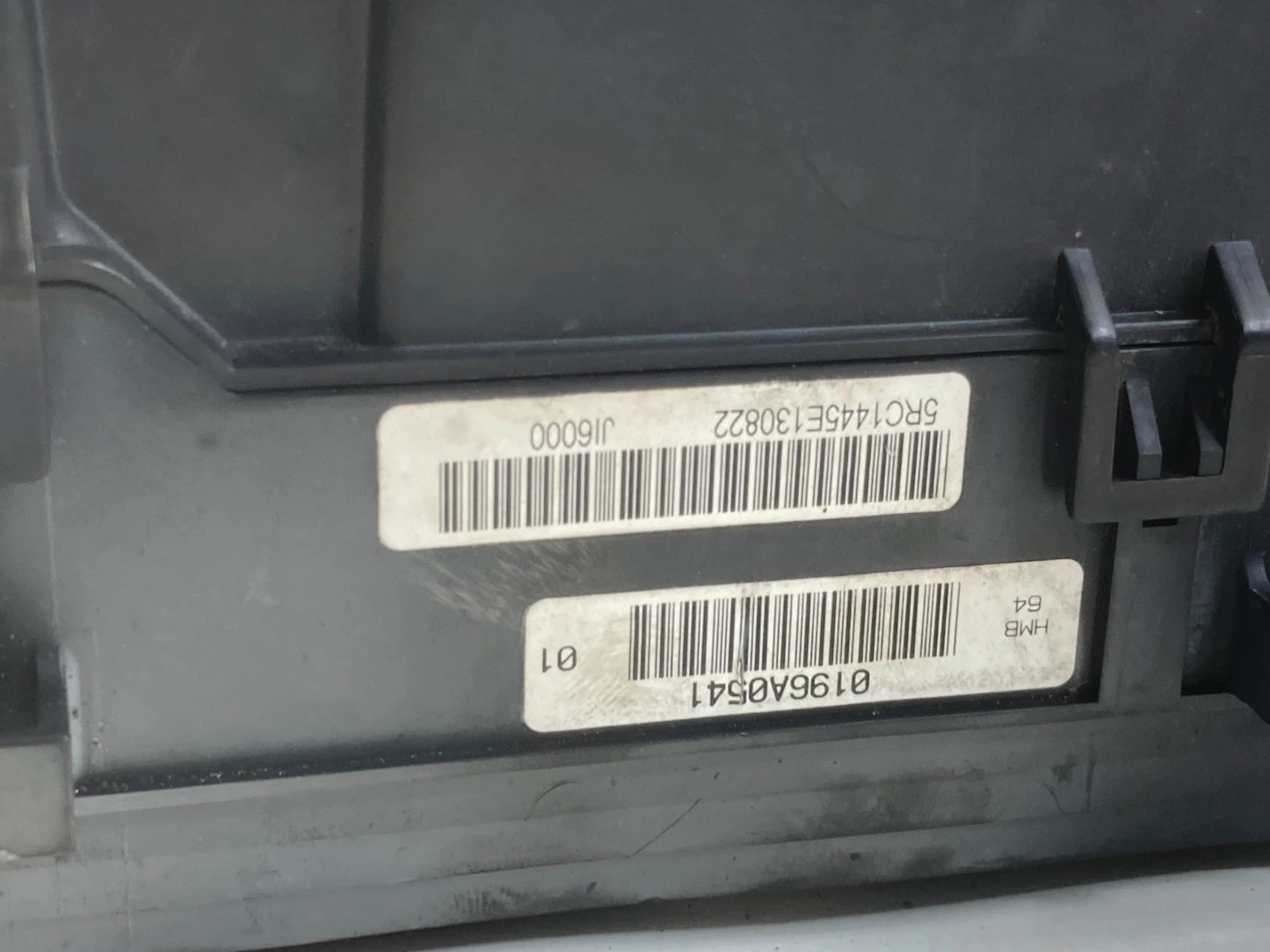 2008-2012 HONDA ACCORD 3.5L ENGINE FUSE BOX POWER DISTRIBUTION RELAY BLOCK OEM