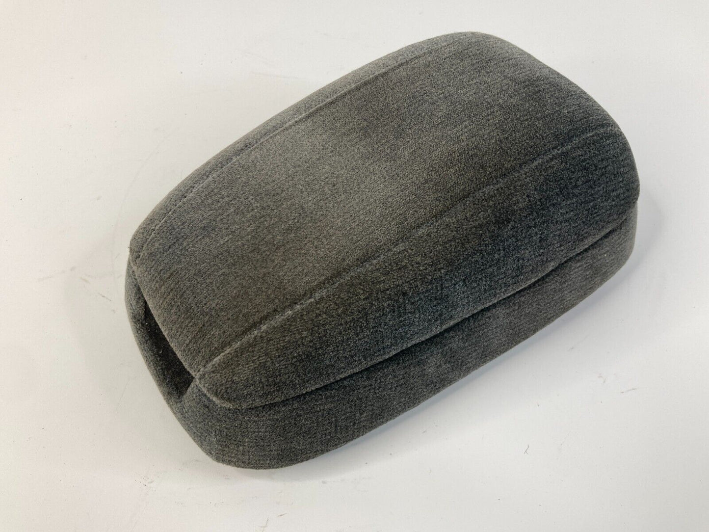 2002-2005 Hyundai Sonata SEDAN Center Console Armrest Lid Arm Rest Assy OEM