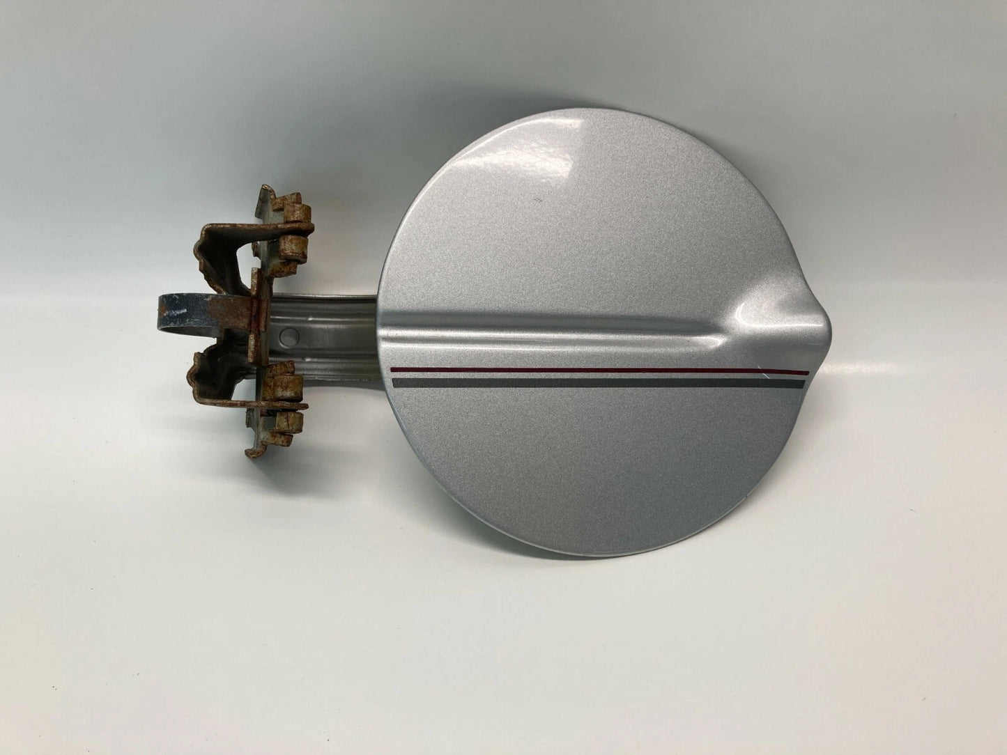 2001-2010 CHRYSLER PT CRUISER WAGON FUEL FILLER DOOR GAS LID COVER 4724669AC OEM
