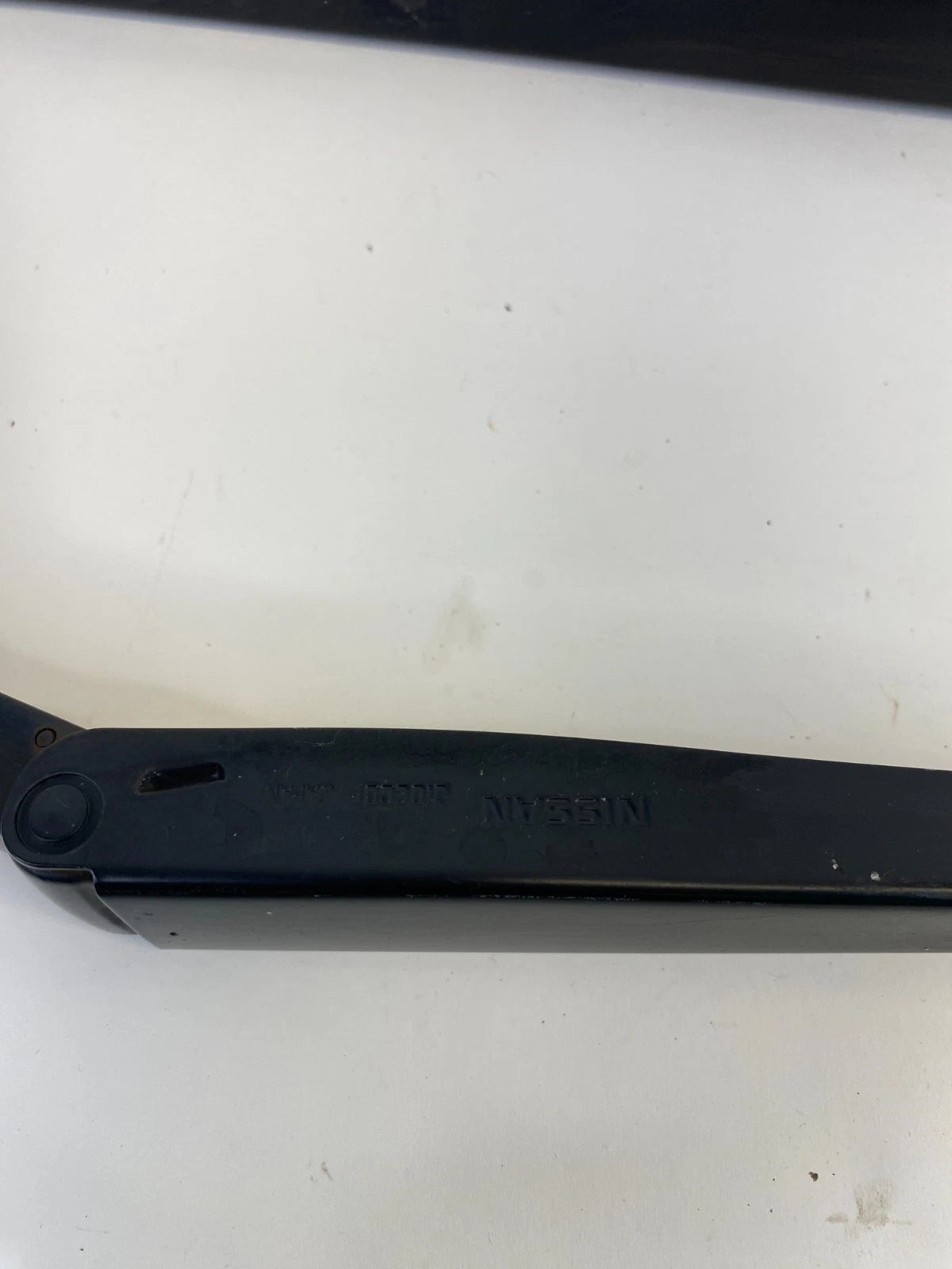 2006-2010 INFINITI M35 M45 FRONT WINDSHIELD WIPER ARM PAIR SET LEFT & RIGHT OEM