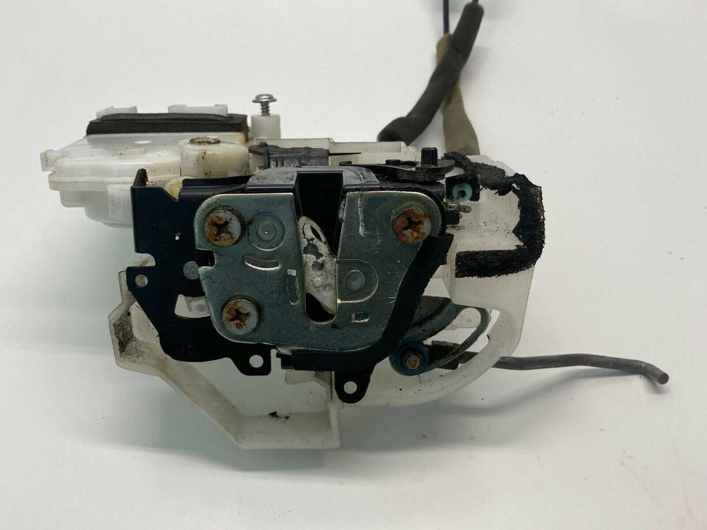 07 08 09 10 11 12 Mazda CX-7 Rear Right Side Door Lock Latch Actuator RR RH OEM