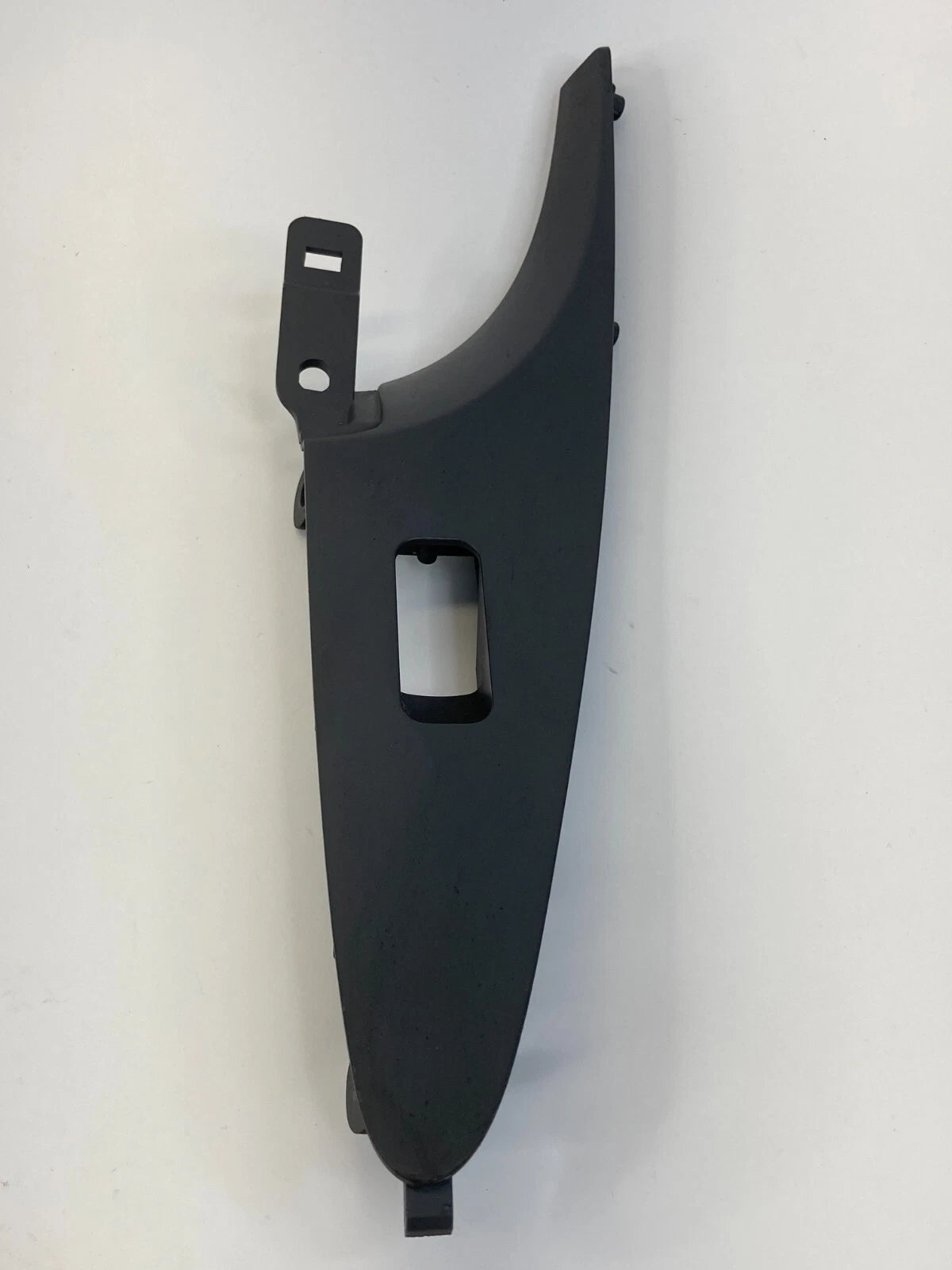 2011-2014 HYUNDAI SONATA REAR LEFT SIDE DOOR WINDOW SWITCH BEZEL 935813S060 OEM