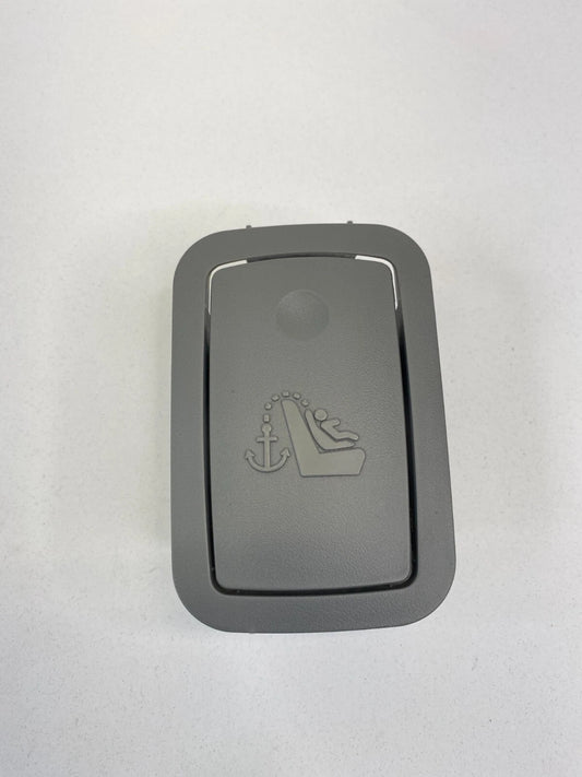 2013-2015 CHEVY MALIBU REAR DECK CHILD SEAT LOWER ANCHOR COVER TRIM OEM 15795997