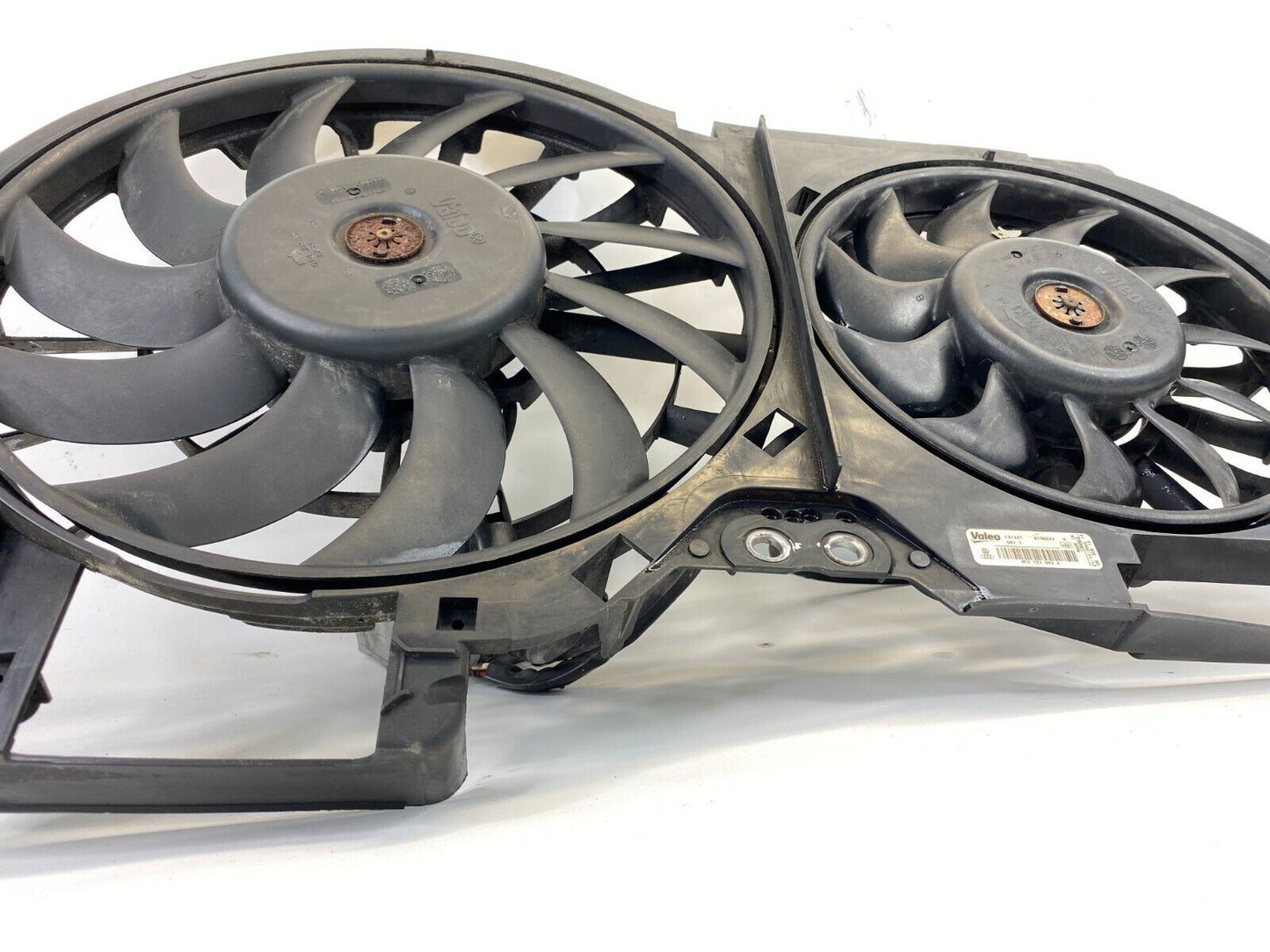 2005-2011 Audi A6 Quattro 3.2L V6 Radiator Cooling Fan Motor Assembly OEM