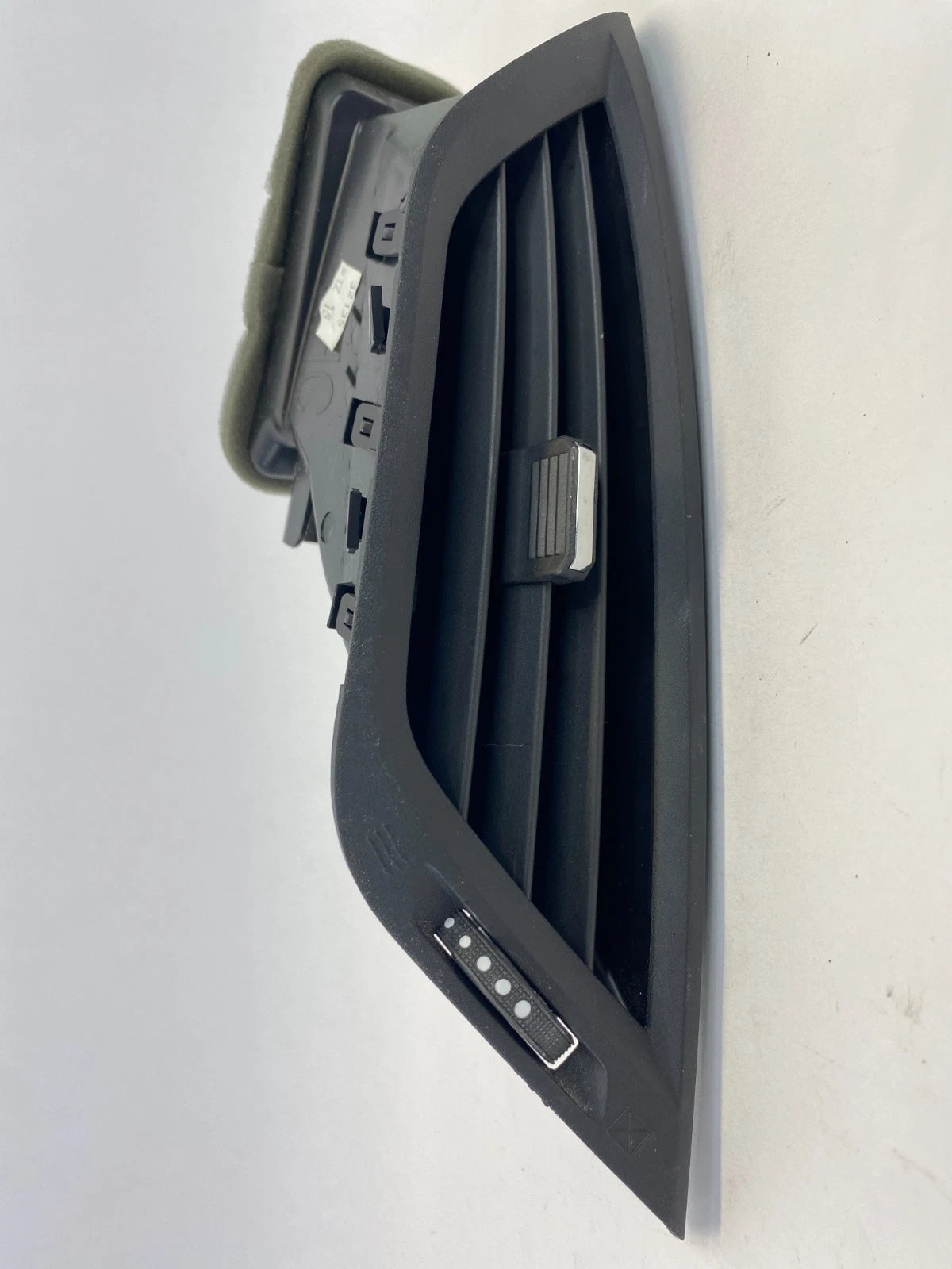 2010-2017 CHEVROLET EQUINOX FRONT CENTER DASH LEFT SIDE A/C AIR VENT GRILLE OEM
