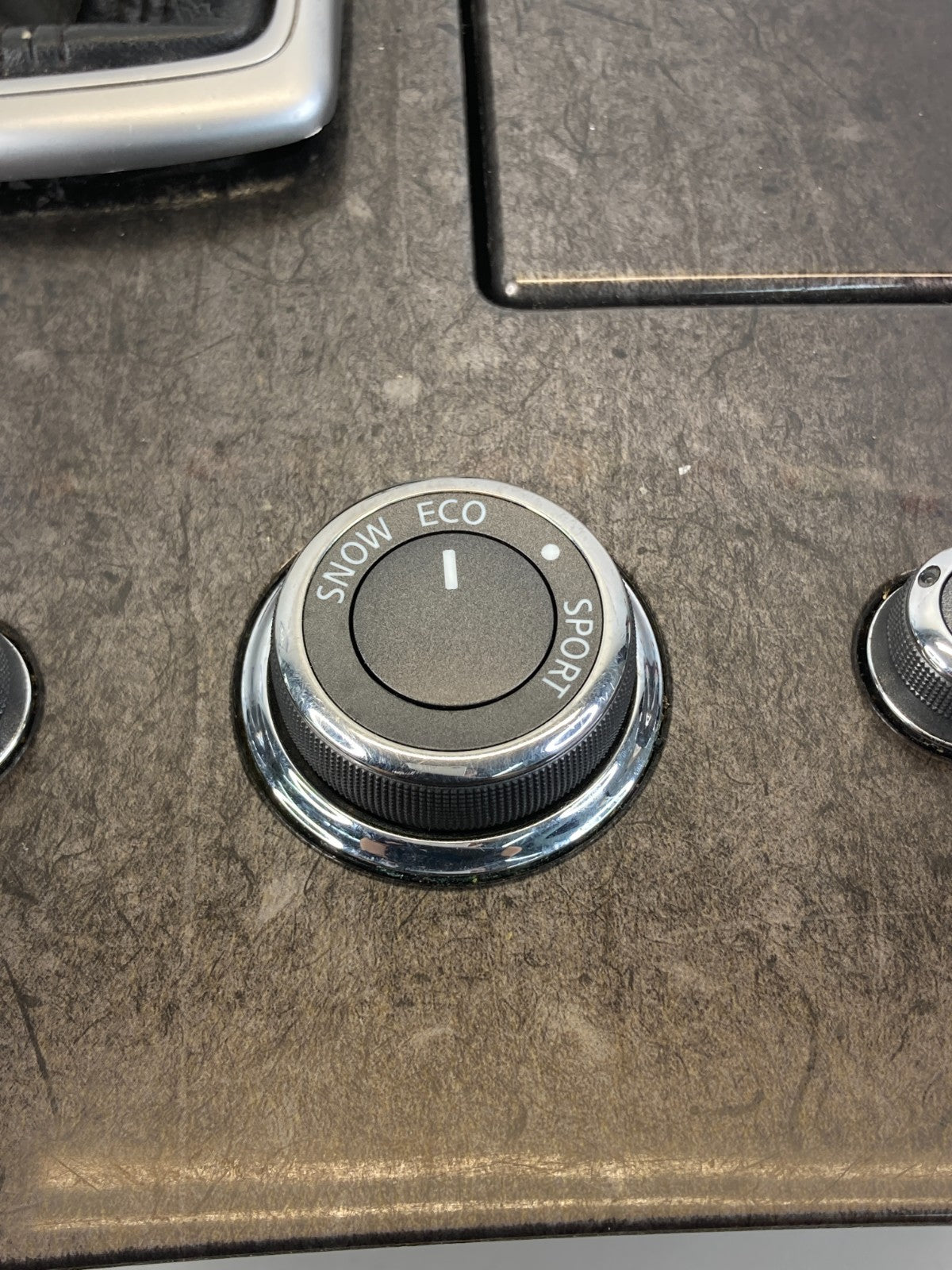 2013 Infiniti JX35 A/T Center Console Gear Shifter Trim Bezel w/ Swtches OEM