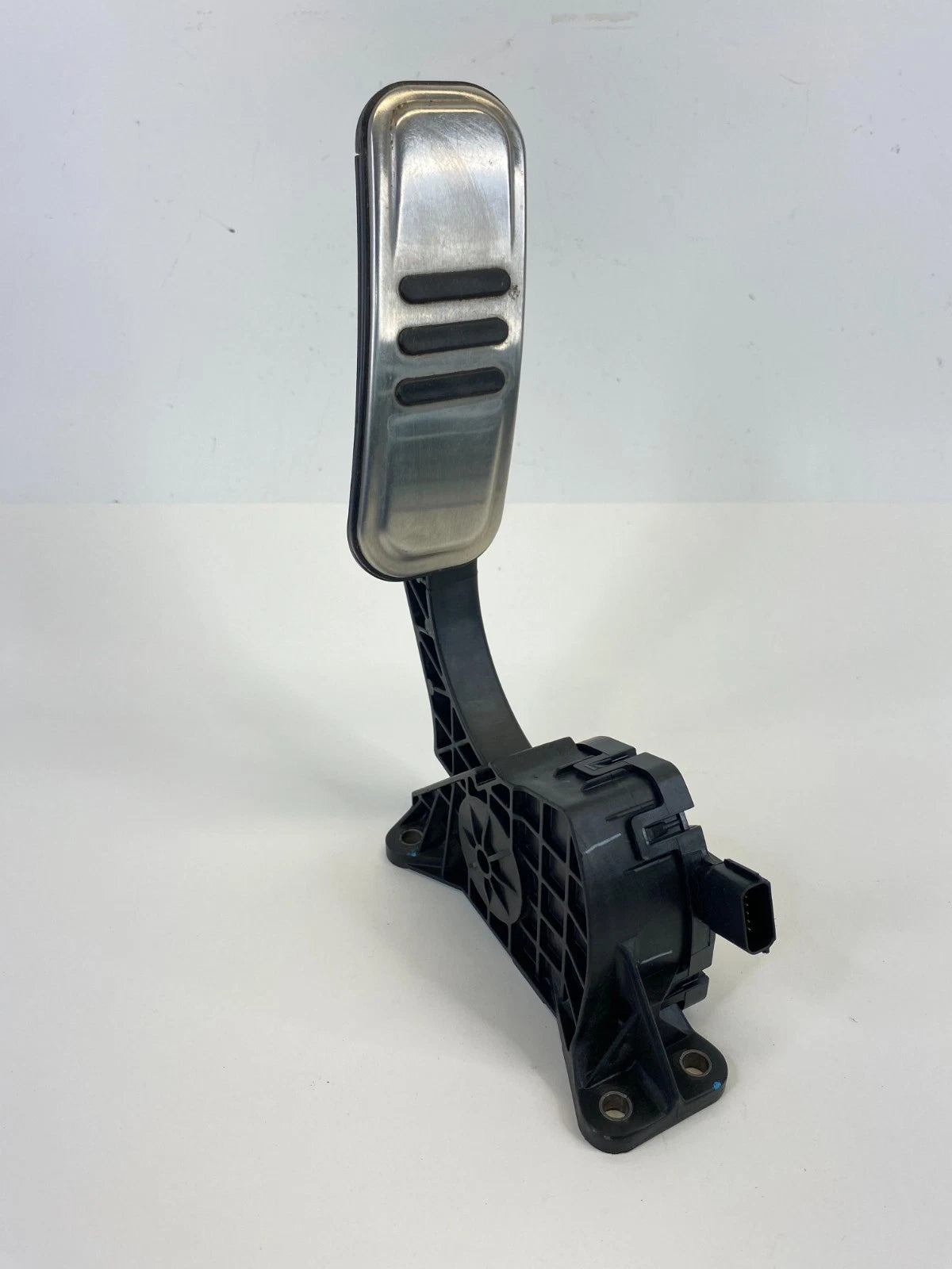 2010-2012 FORD TAURUS ACCELERATOR GAS PEDAL SENSOR AA53-9F836-BA OEM