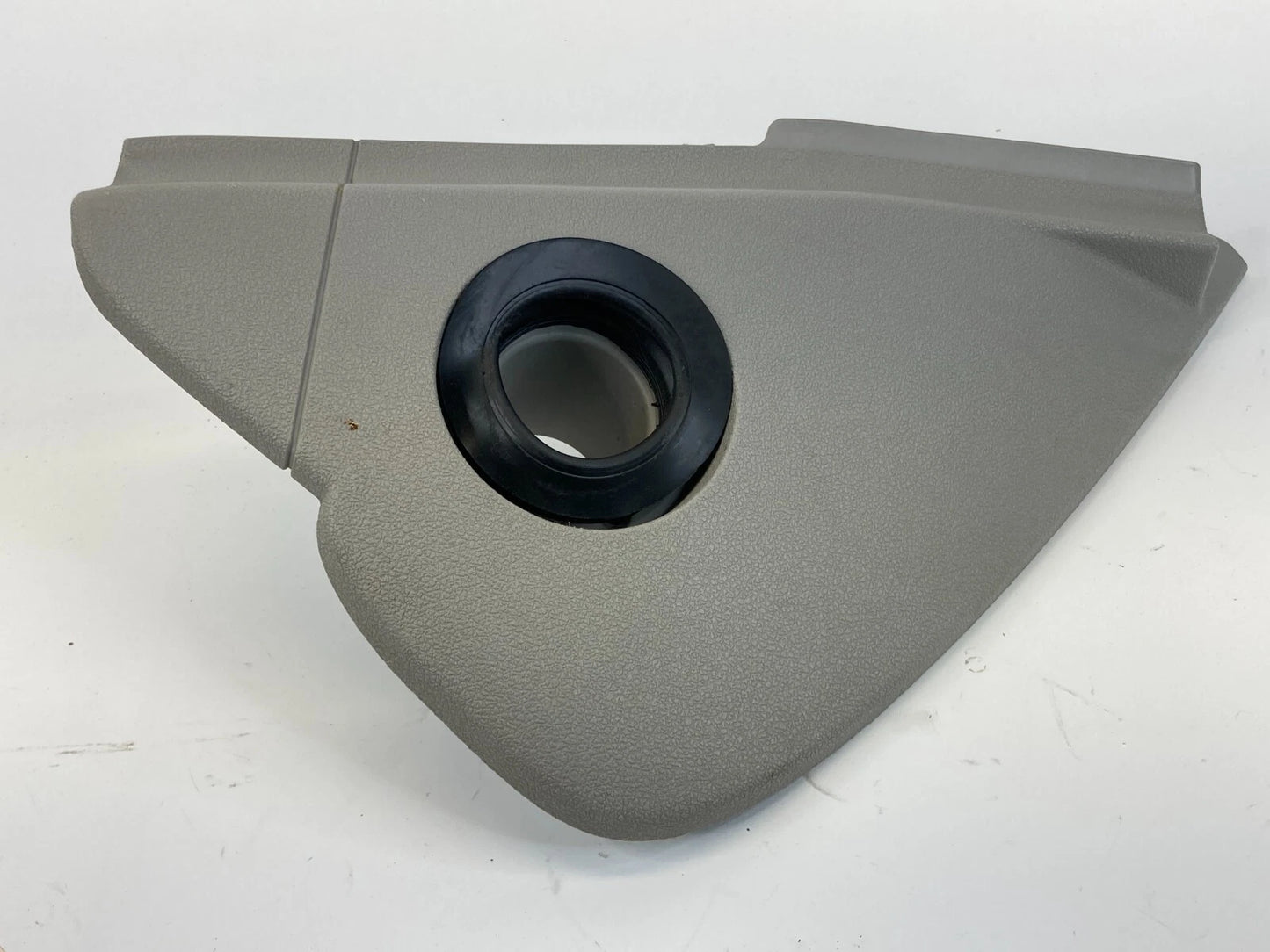 2006-2013 CHEVROLET IMPALA DASH RIGHT PASSENGER SIDE END CAP COVER TRIM BEZEL
