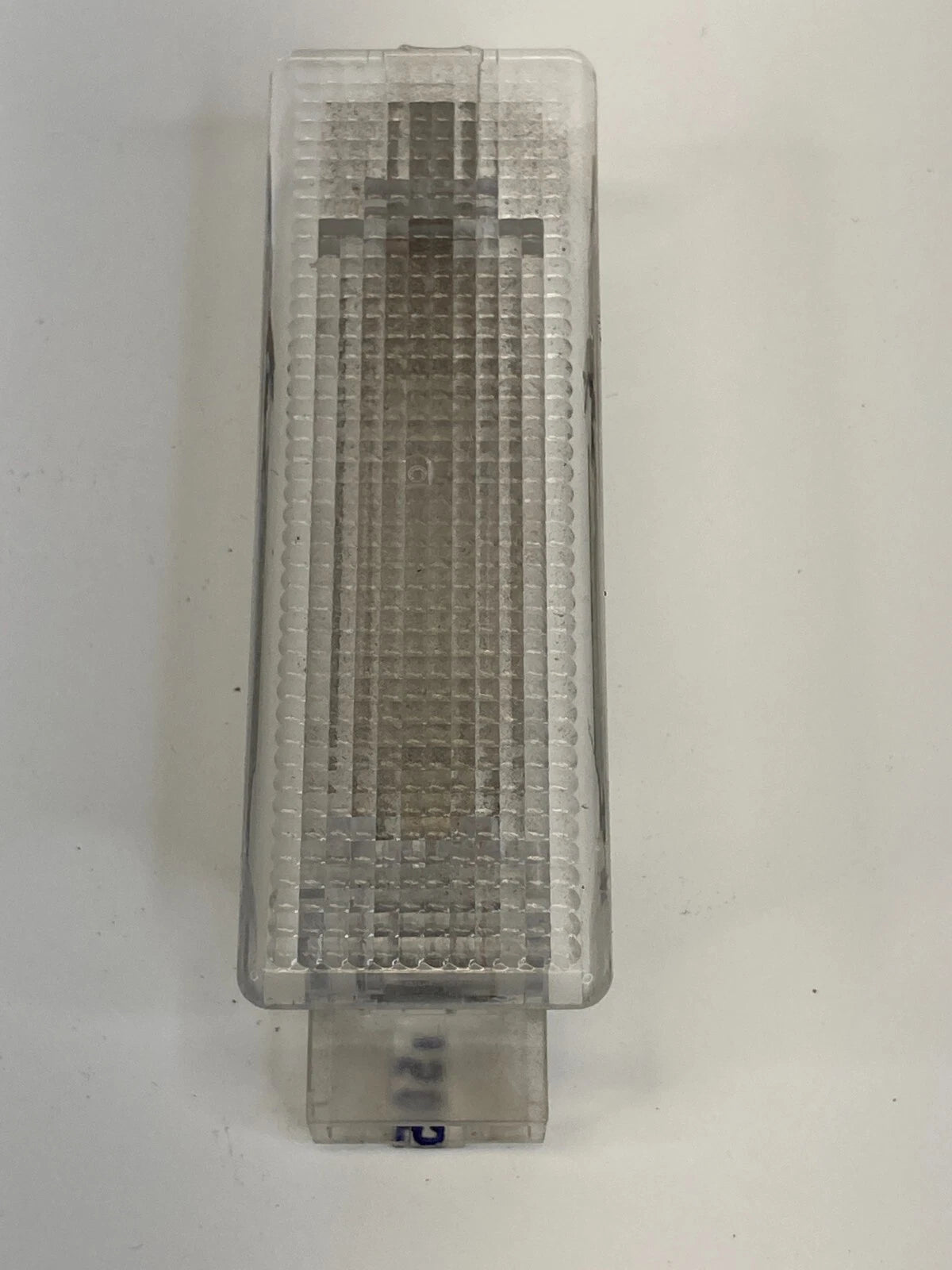 2006-2009 VOLKSWAGEN GTI REAR TRUNK COURTESY CARGO LIGHT LAMP 7L6947101 OEM