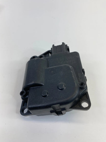 2009-2014 VOLKSWAGEN ROUTAN HVAC A/C HEATER BLEND DOOR FLAP ACTUATOR M8679001