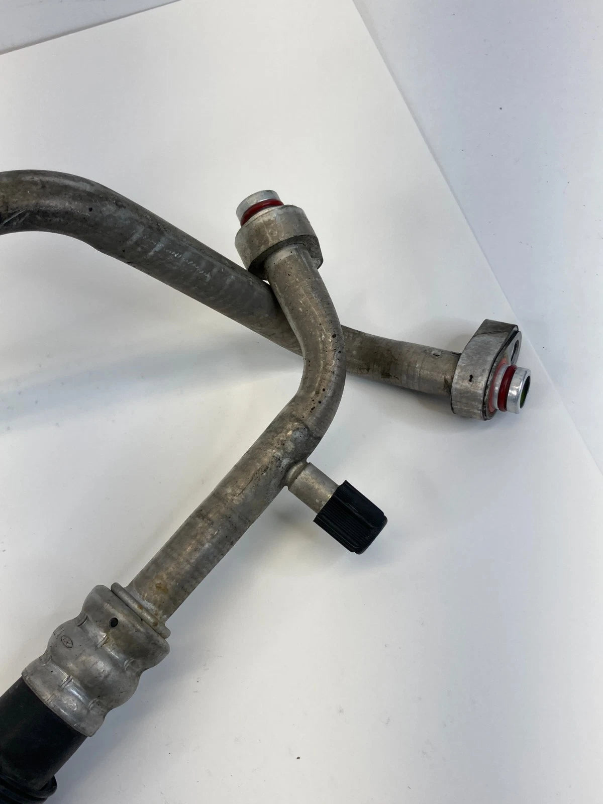 11-19 2011-2019 Ford Interceptor Utility 3.7L A/C Suction Hose Pipe Line OEM