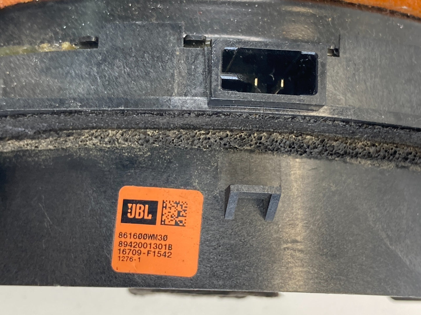 2010 2011 Toyota Prius Rear Left Side Back Door Sound Speaker 8942001301B OEM