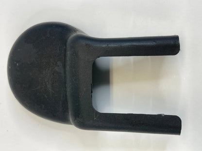2011-2016 HYUNDAI ELANTRA FRONT LEFT SEAT TRACK OUTER END CAP COVER 88565-3X000