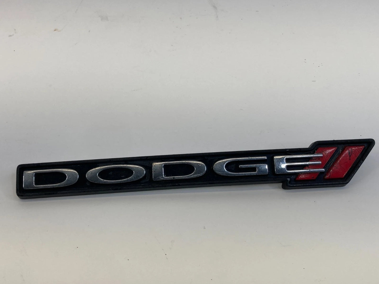 13 14 15 16 Dodge Dart Front Emblem Grille Badge Logo Assembly 68103411AA OEM