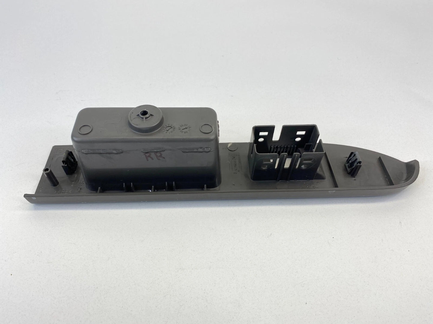 2008-2011 MERCURY MARINER REAR RIGHT DOOR WINDOW SWITCH BEZEL 8L84-78274B08-AH