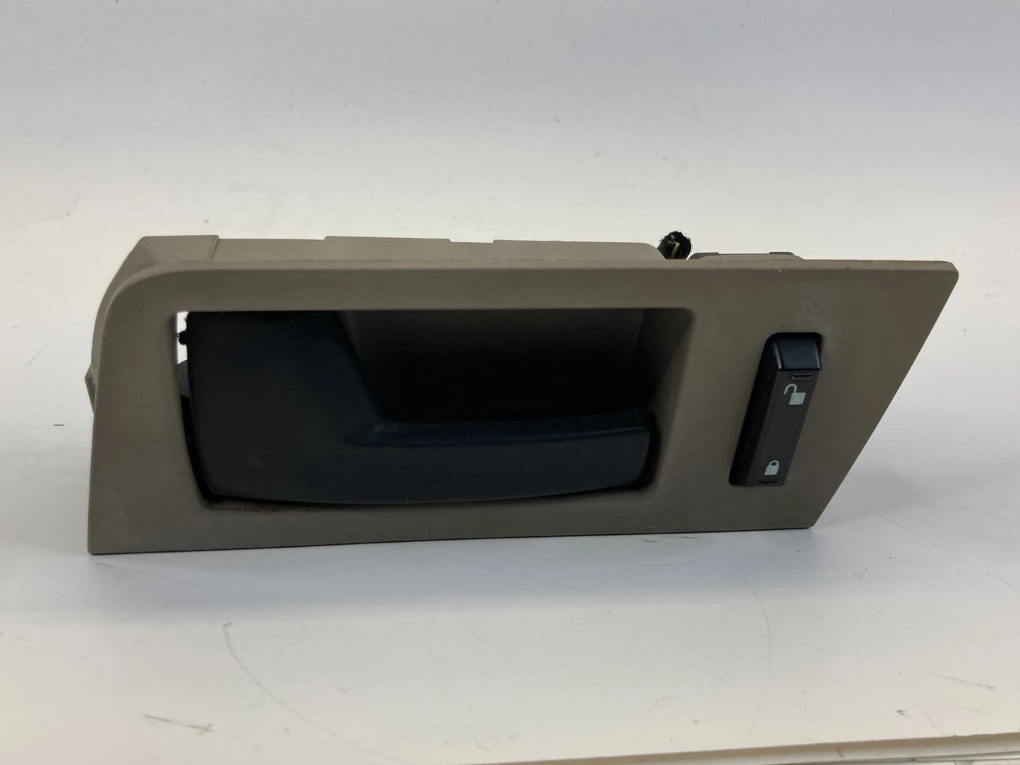 2008 09 10 2011 FORD FOCUS FRONT LEFT INTERIOR DOOR HANDLE W/ LOCK SWITCH OEM