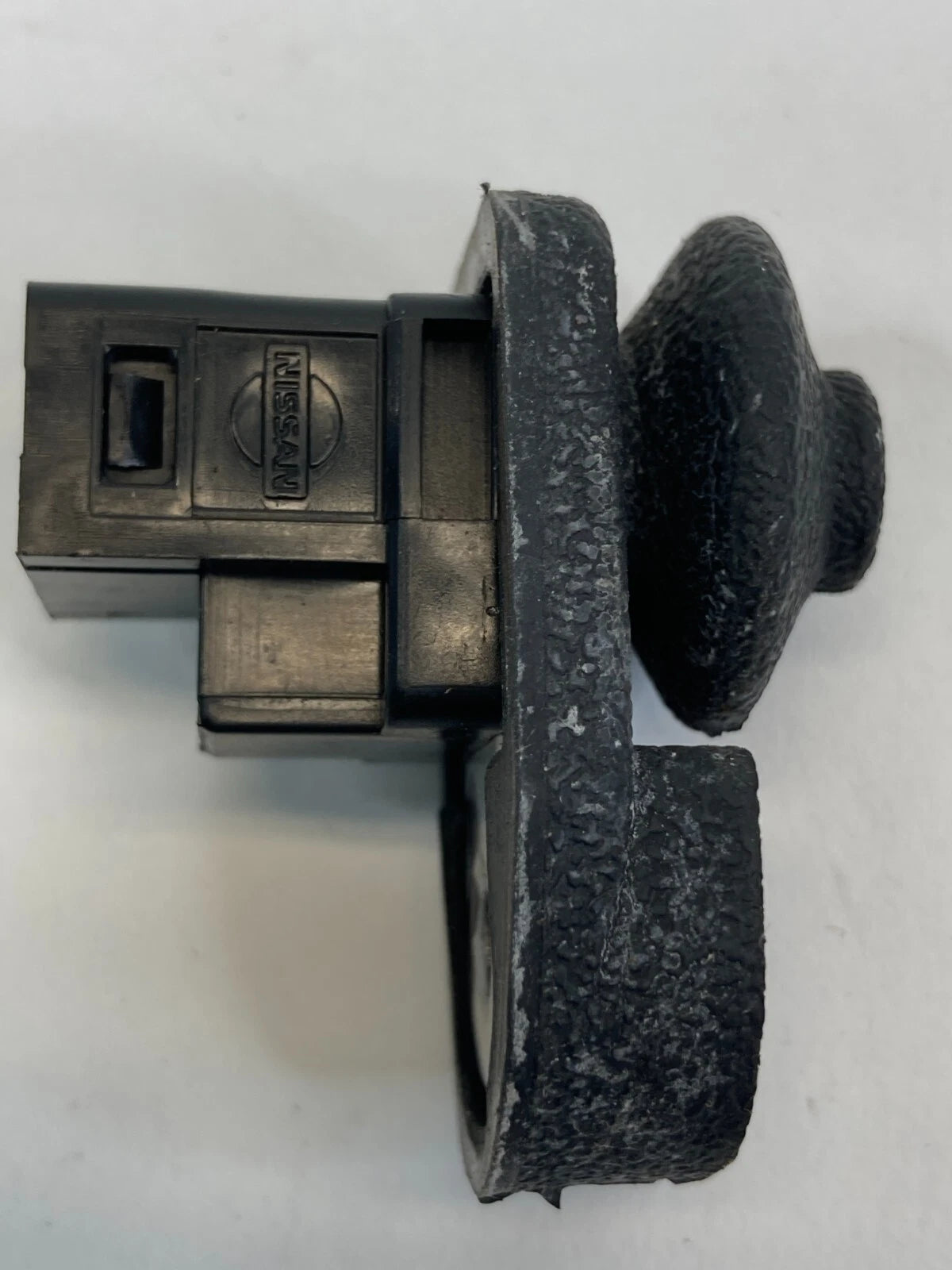 2000-2012 NISSAN SENTRA FRONT LEFT SIDE DOOR JAMB AJAR SWITCH SENSOR JAMB SWITCH