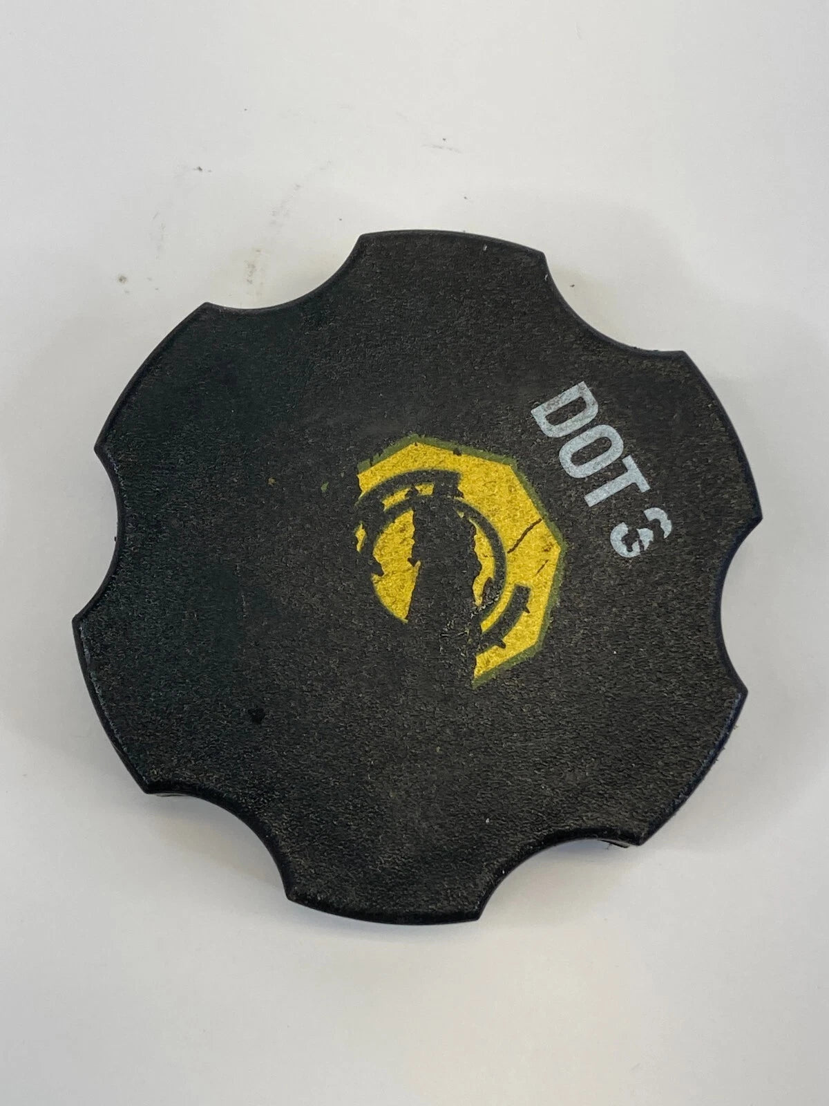2004-2008 CHEVROLER COLORADO MASTER CYLINDER FLUID TANK RESERVOIR CAP COVER OEM
