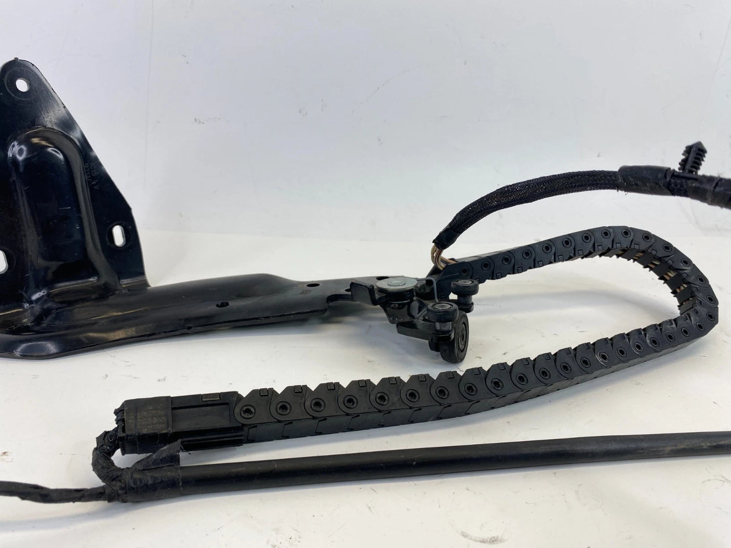 10 11 CHRYSLER TOWN & COUNTRY LEFT SLIDING DOOR WIRE TRACK HARNESS P68078885AB