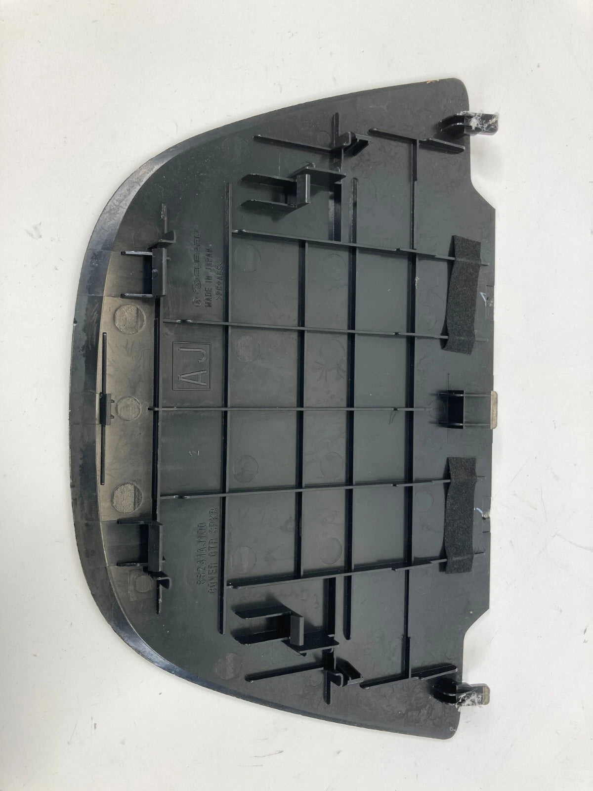 2010-2014 SUBARU LEGACY OUTBACK DASH CENTER UPPER SPEAKER COVER TRIM 66241AJ100